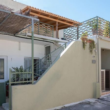 Cozy Studio In Dafnes Near To Heraklion Appartement Dhafnes Buitenkant foto