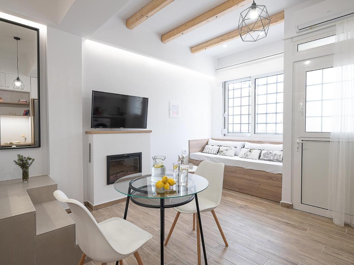 Cozy Studio In Dafnes Near To Heraklion Appartement Dhafnes Buitenkant foto
